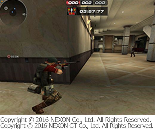 Game playing screen shot of FPS game “Sudden Attack.”